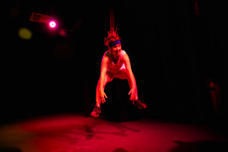 I-Am-Grease-Grillson-Elise-Wilson-Fringe